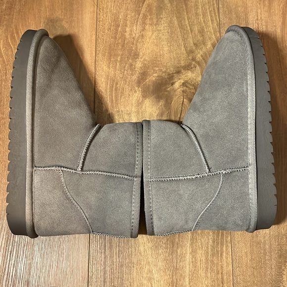 NWOT Cushionaire Hipster Cozy Ankle Boot Memory Foam Gray Size 8 - Picture 5 of 8